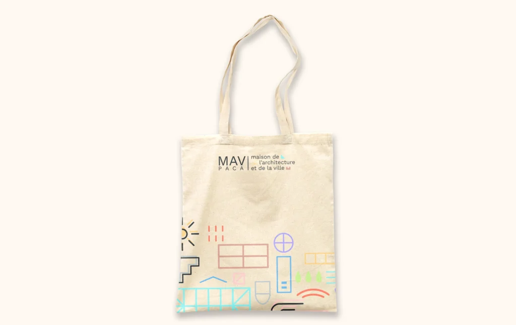 Projet MAV - Tote bag - graphiste, freelance, digital nomad, communication, identité de marque